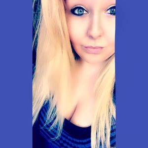 Meet your Posher, Alexus